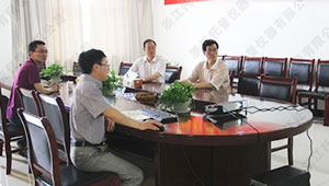 全國農(nóng)技中心領(lǐng)導(dǎo)蒞臨托普指導(dǎo)參觀