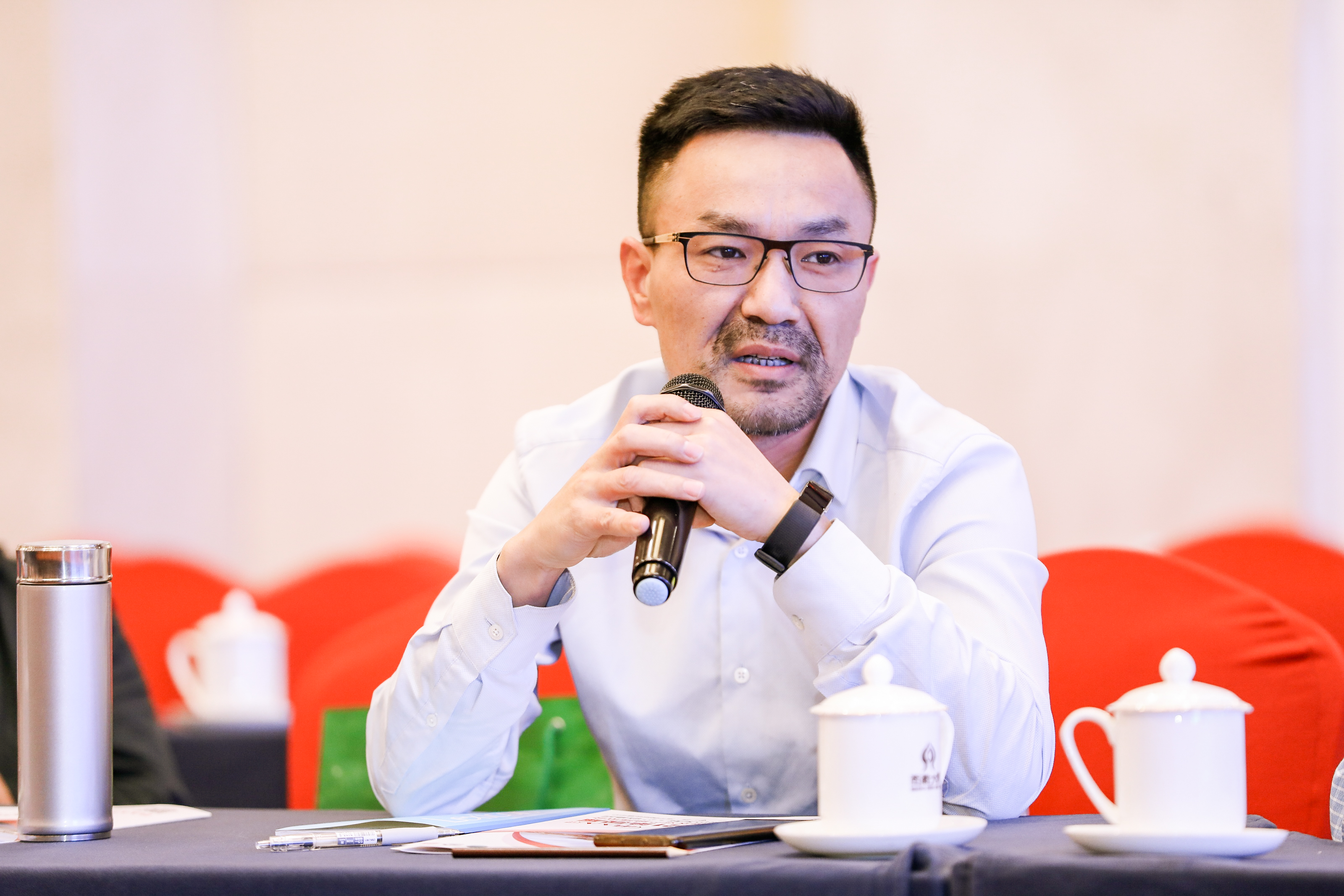 托普云農(nóng)董事長陳渝陽獲浙江省農(nóng)業(yè)科技先進工作者稱號